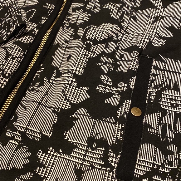 5 for $50 - Jones New York Signature Zip Up Jacket - Picture 2 of 4